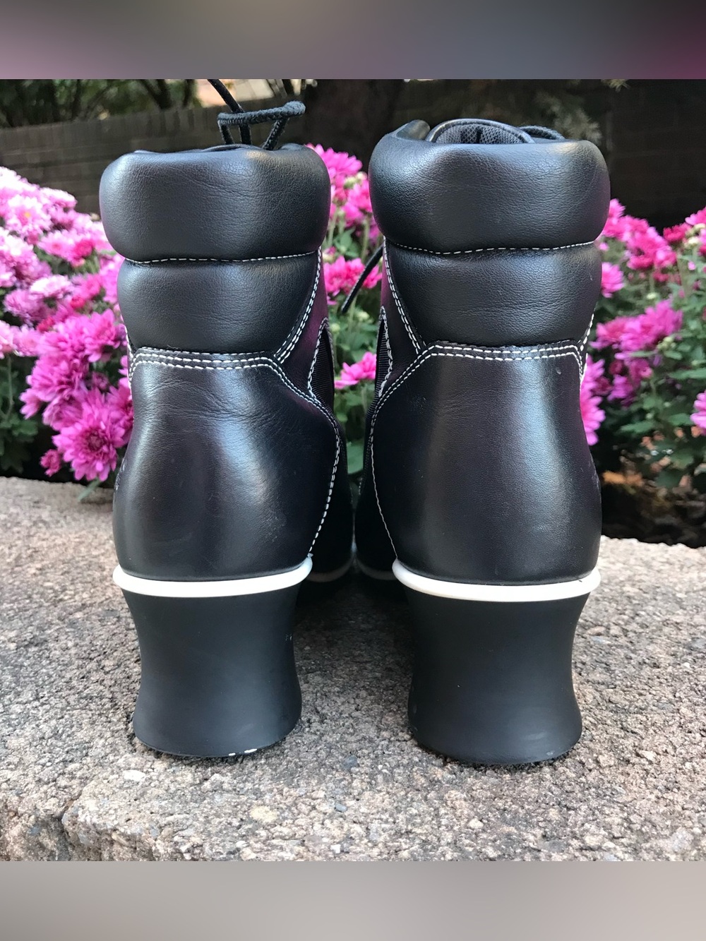 TIMBERLAND Hill Wedge Ankle Boots Size 5.5 Leather lace-up Black with White trim - Picture 13 of 16